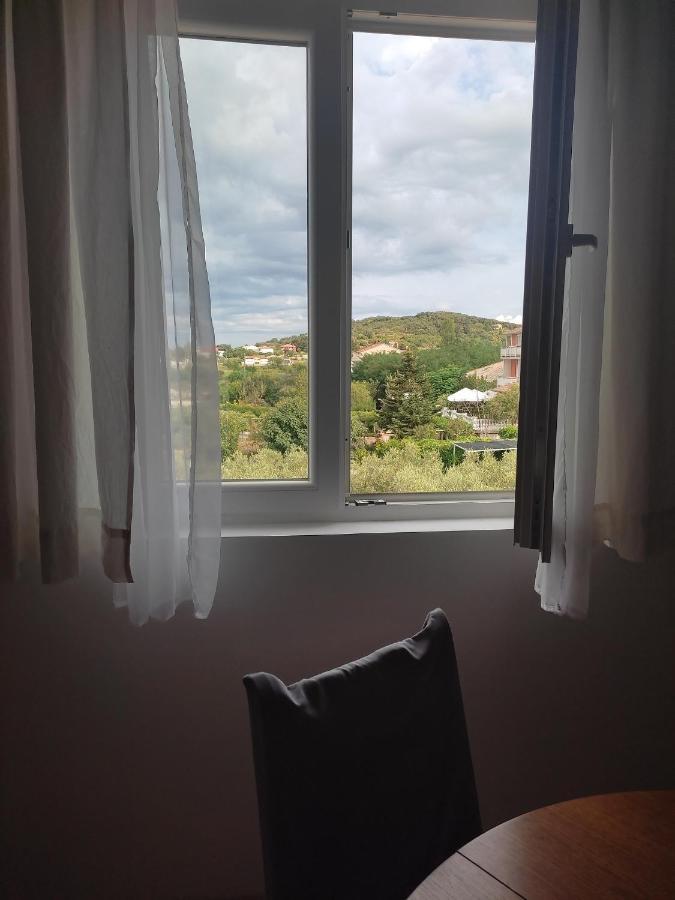 Apartment Arba 1 With Heated Pool Раб Екстериор снимка
