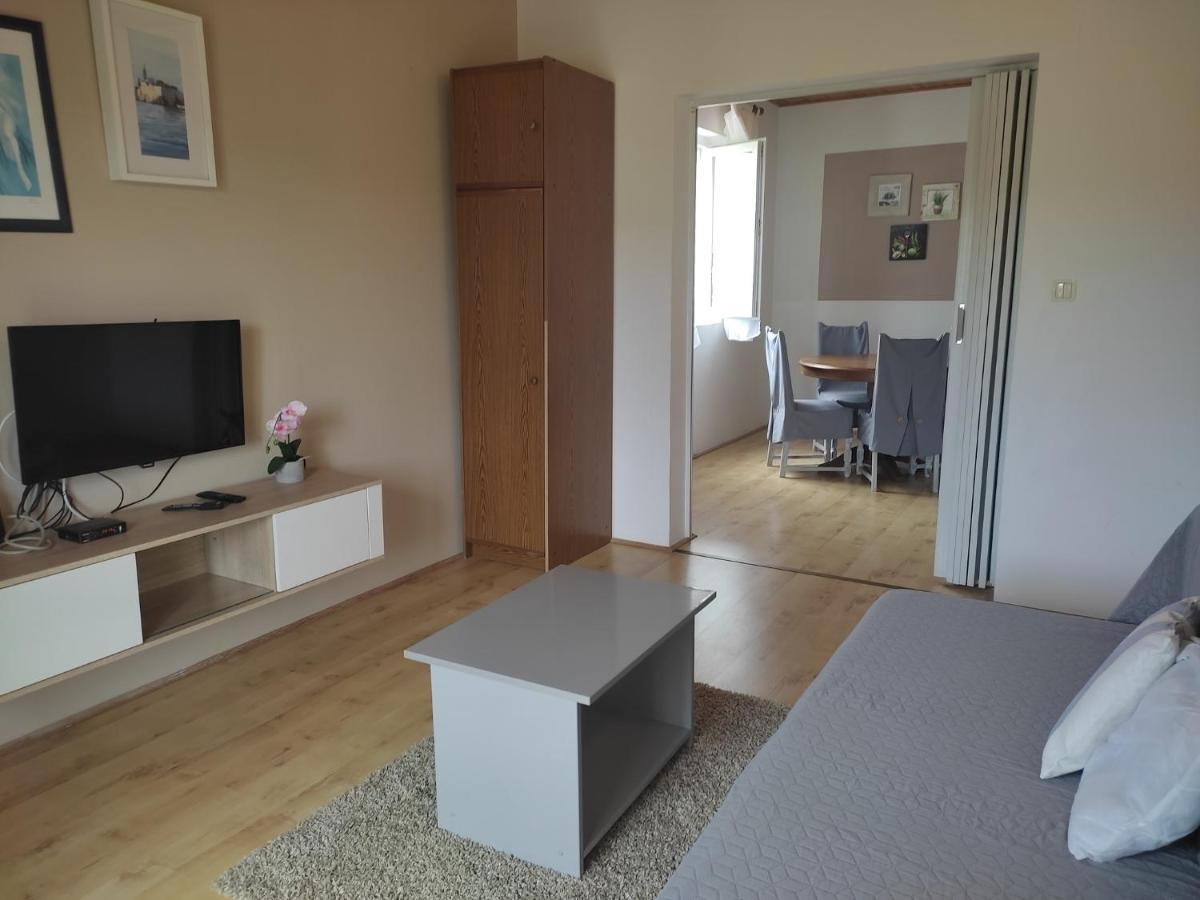 Apartment Arba 1 With Heated Pool Раб Екстериор снимка